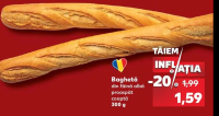 Baghetă din făină albă proaspăt coaptă 300g