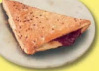 Foitaj cu umplutură de vișine 105 g