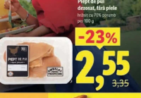 Piept de pui dezosat, fără piele hrănit cu 70% porumb per 100 g