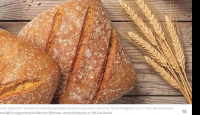 Pâine rustică cu cereale proaspăt coaptă 400 g