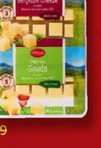 MILBONA Brânză cubulețe 220 g