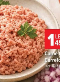 Carrefour la Piață Carne tocată de porc per 100 g