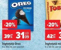 Carrefour Extra Înghețată pe băț cu vanilie, glazură de ciocolată și migdale 4 x 110 ml