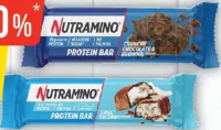 Nutramino Baton proteic cu cocos/cu aromă chocolate & brownie/vanilie și caramel/chunky peanut & car