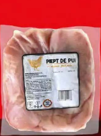 Piept de pui, dezosat, fără piele per 100 g